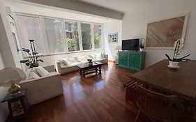Laurina House